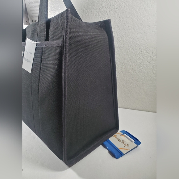 Coach Large Cargo Tote 42 NWT - Picture 4 of 8